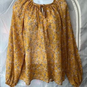 NWT CAROLINA BELLE BLOUSE